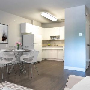 River Crescent Gardens — 1 Bedroom - Photo 2