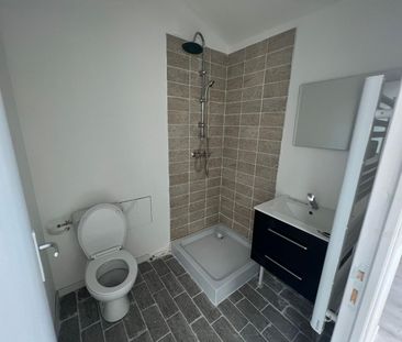 Location Appartement 2 pièces 25m² DRAGUIGNAN 83300 - Photo 3