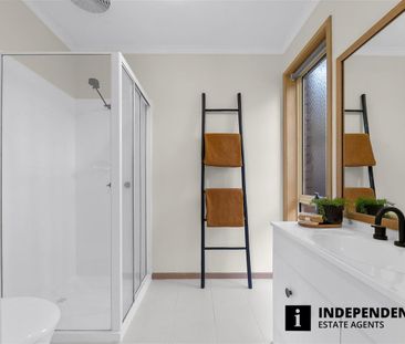 Located in quiet court close to all amenities - Photo 6