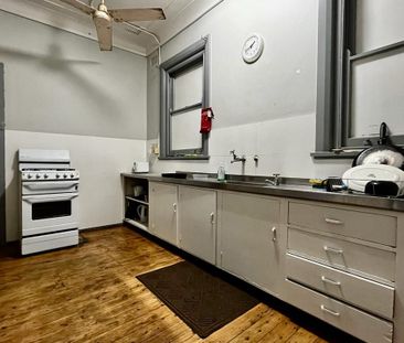 Conveniently located boarding house in the heart of Concord - Photo 5