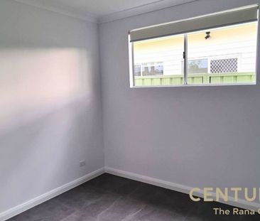 Stylish, Nearly-New 2-Bedroom Granny Flat – Private & Convenient Li... - Photo 3