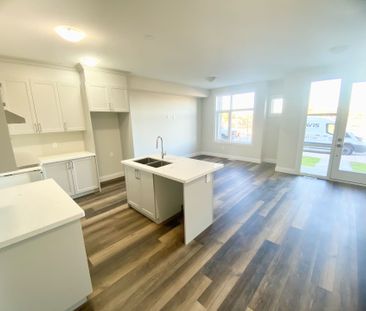 For Lease - 38 Warren Trail Drive, Welland, Ontario - Photo 1