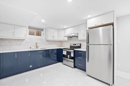 For Lease - 38 Larchmere Avenue Unit# A, Toronto, Ontario - Photo 2