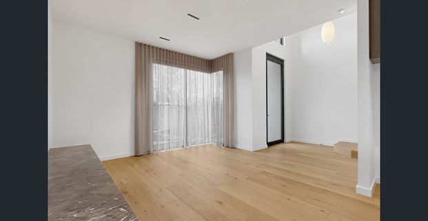 The Epitome of High End Quality and Luxury - Photo 1