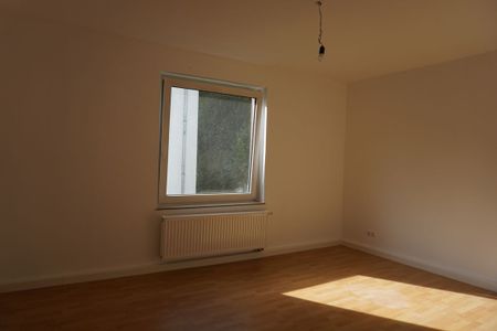 ruhige 3 ZKB-Wohnung in Siegen zu vermieten - Photo 2