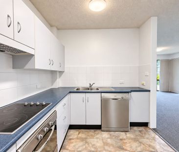 3/9 Watkins Street, The Junction - Photo 5
