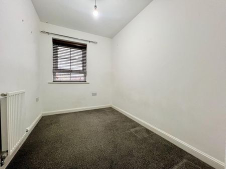 3 bedroom terraced house to rent - Photo 2