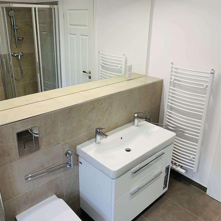 ***SCHÖNE 3 ZIMMERWOHNUNG - BALKON - EBK - AUFZUG - STELLPLATZ*** - Photo 1