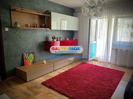 Inchiriere apartament 2 camere Decebal RENOVAT - Photo 2