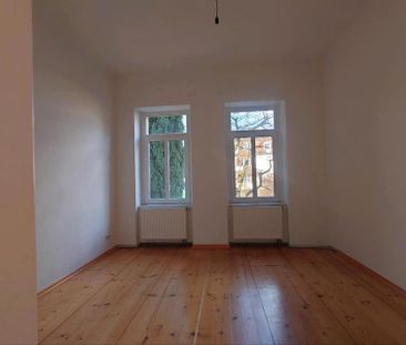 Wohnung 100m2, Parkett, Kachelofen, Büro o. Praxis - Foto 3