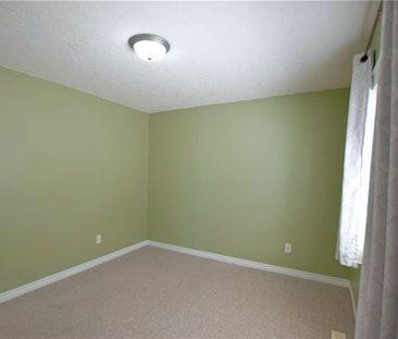 For Lease - 1918 Gough Avenue, London North, Ontario - Photo 2
