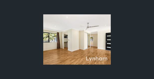 Centrally Located 4 Bedroom home - Photo 1