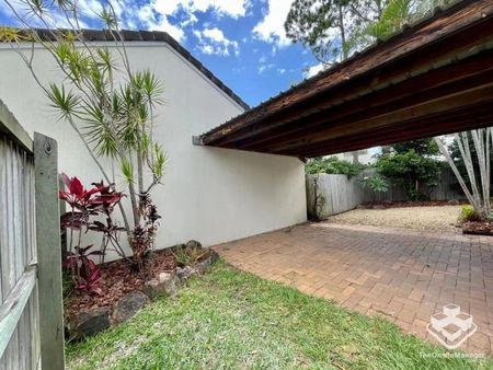A SOUGHT-AFTER LOWSET UNIT IN A POPULAR COMPLEX! - Photo 3