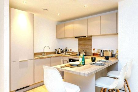 2 BED 2 BATH APARTMENT | AVAILABLE NOW | IN HIGH DEMAND | PARKING AVAILABLE | PRIME LOCATION | 24-HOUR CONCIERGE | RESIDENTS GYM - Photo 5