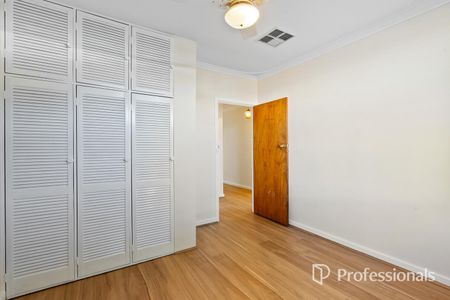 Charming home on Corner block in ideal location!!! - Photo 2