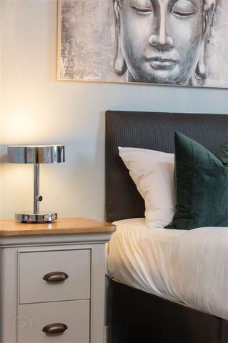 31 Winter Gardens Penthouse, Belfast, BT2 8EP - Photo 4