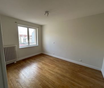 Location Appartement 3 pièces 72m² VICHY 03200 - Photo 1