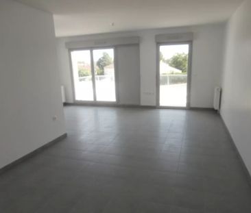Location appartement T6 123.55m² à Tinqueux (51430) - Photo 1