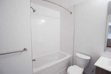 For Lease - 25 Wellington Street Unit# 1811, Kitchener, Ontario - Photo 3