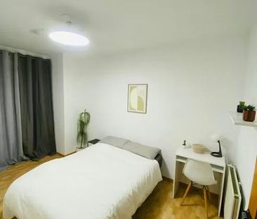 Calle Santanderina, Madrid, Community of Madrid 28053 - Photo 1