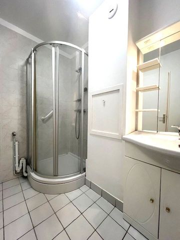 AU PIED DU RER AULNAY SOUS BOIS - T2 - - Photo 3