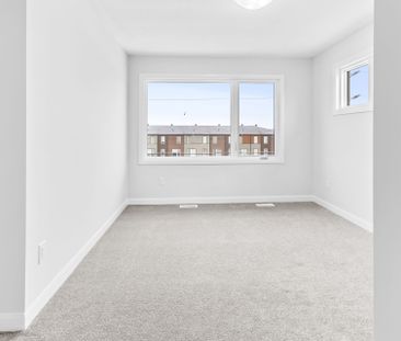 For Lease - 1203 Creekway Private, Kanata, Ontario - Photo 2