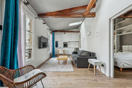 Location Appartement 2 pièces Meublé 40m² PARIS 7ème - Photo 3