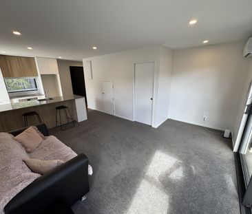 7 Hinemoa Street, Spreydon - Photo 2