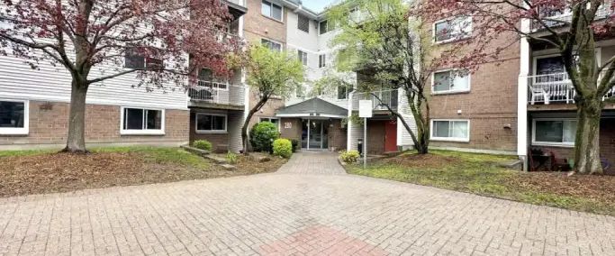 306 - 280 BRITTANY DRIVE | 306 - 280 BRITTANY DRIVE, Ottawa - Photo 1