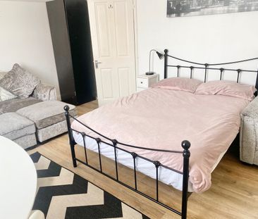 Room in a Shared Flat, Portland Road, BN3 - Photo 4