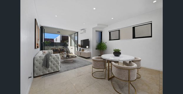 Fabulous Open Plan One Bedroom Apartment - Photo 1