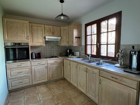 Location maison 6 pièces, 134.00m², Romorantin-Lanthenay - Photo 3