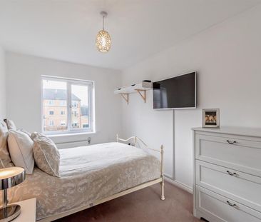 2 bedroom Flat To Let Total Size: 640 SQ FT - Photo 6