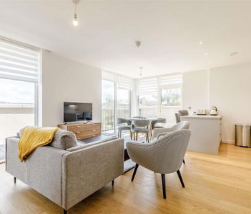 2 bedroom penthouse to rent - Photo 1