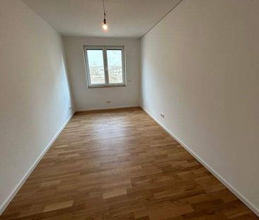 Attraktive 4-Zimmer Wohnung mit Terrasse und Garten zu vermieten! - Photo 5