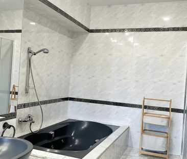 Passeig de Turull, Barcelona, Catalonia 08023 - Photo 6