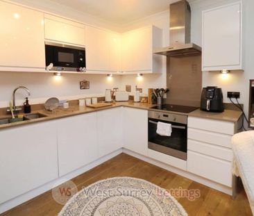 Studio to rent - Photo 2