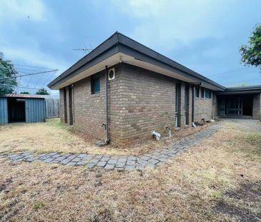 Good Size house - Photo 5