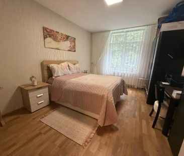 PRONÁJEM KRÁSNÉHO VYBAVENÉHO POKOJE SPOLU S PARKOVACÍM STÁNÍM V BRN... - Photo 2
