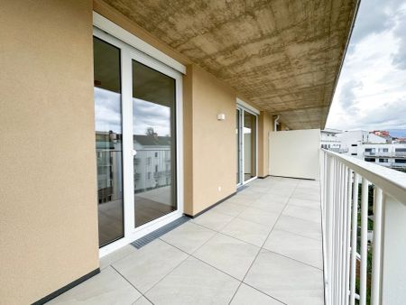 Moderner Wohntraum mit großem Balkon in zentraler Lage - Foto 3