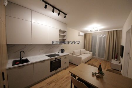 Warszawa, Włochy, al. Aleje Jerozolimskie - Photo 3