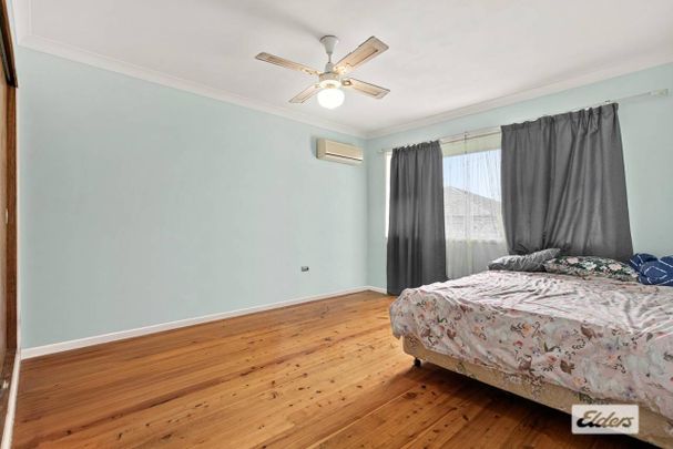 Spacious home located in Corrimal! - Photo 1