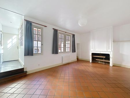 Location Appartement 3 pièces 69m² DIJON 21000 - Photo 2