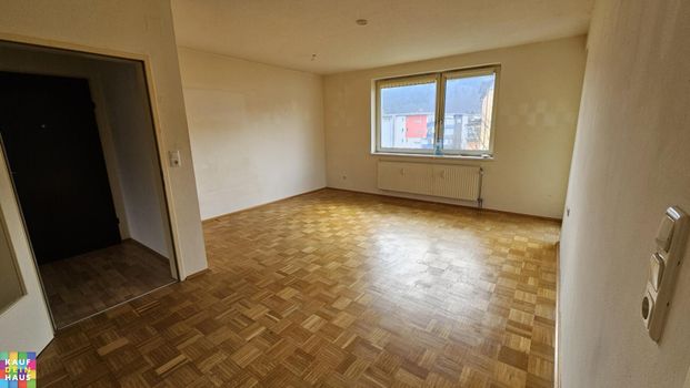 Genossenschaftswohnung mit 3 Zimmern mit Balkon – unbefristeter Mietvertrag - Photo 1
