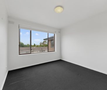 22/995 Burke Road, Camberwell VIC 3124 - Apartment For Rent | Domain - Photo 3