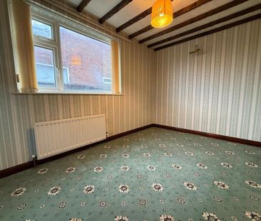 2 bedroom bungalow to rent - Photo 2