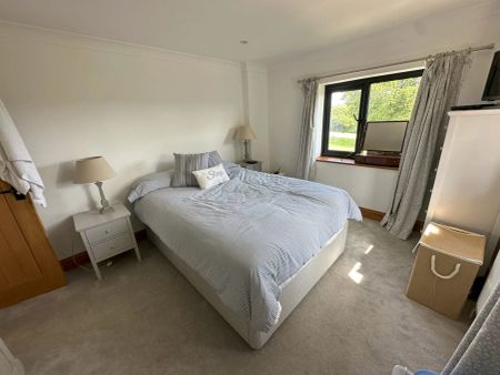 Ashdown Barn Tylers Lane, Horney Common, Uckfield, Uckfield, TN22 3EJ - Photo 2