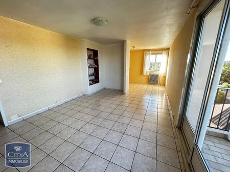 Location Appartement 5 pièces 110m² MONT DE MARSAN 40000 - Photo 2
