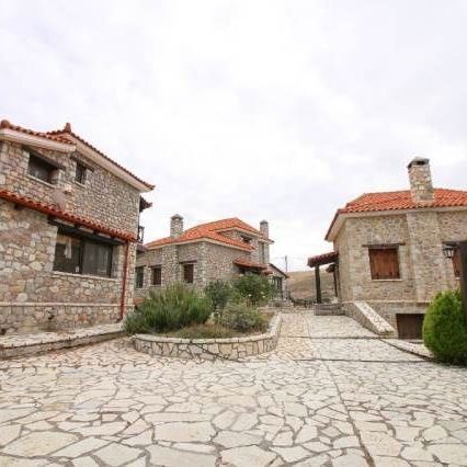 Μεζονέτα για ενοικίαση Καλύβια (Αράχωβα) - Photo 1