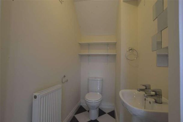 Ruardean Walk, Cheltenham, Gloucestershire, GL52 - Photo 1